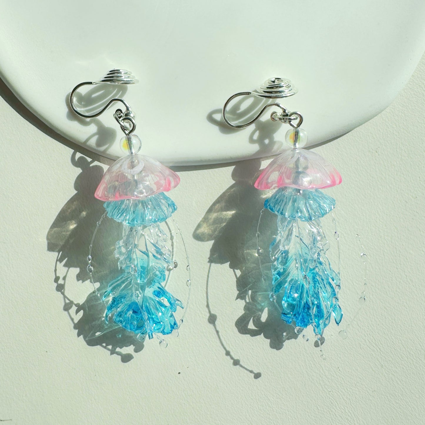 Transparent Pink Blue Jellyfish Earrings 💗