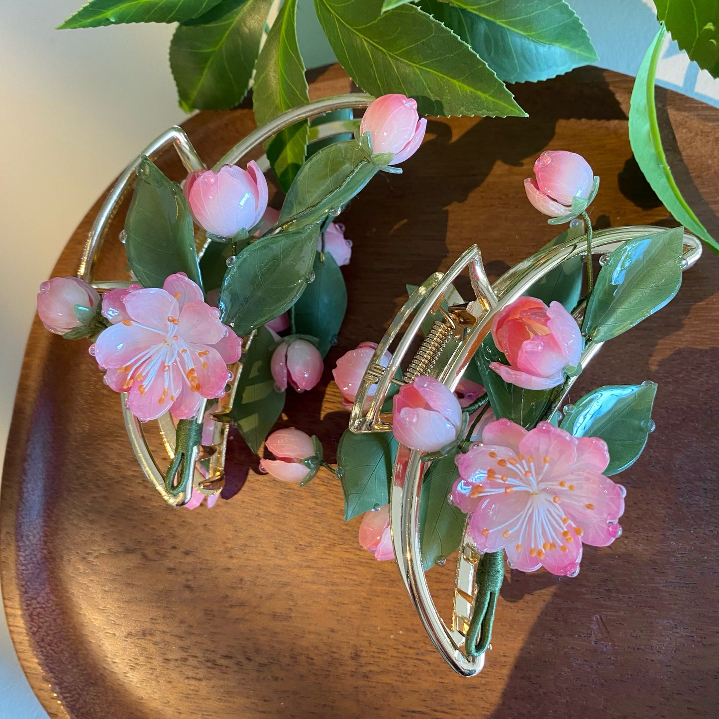 Sakura Hair Claw 🌸 Cherry Blossom