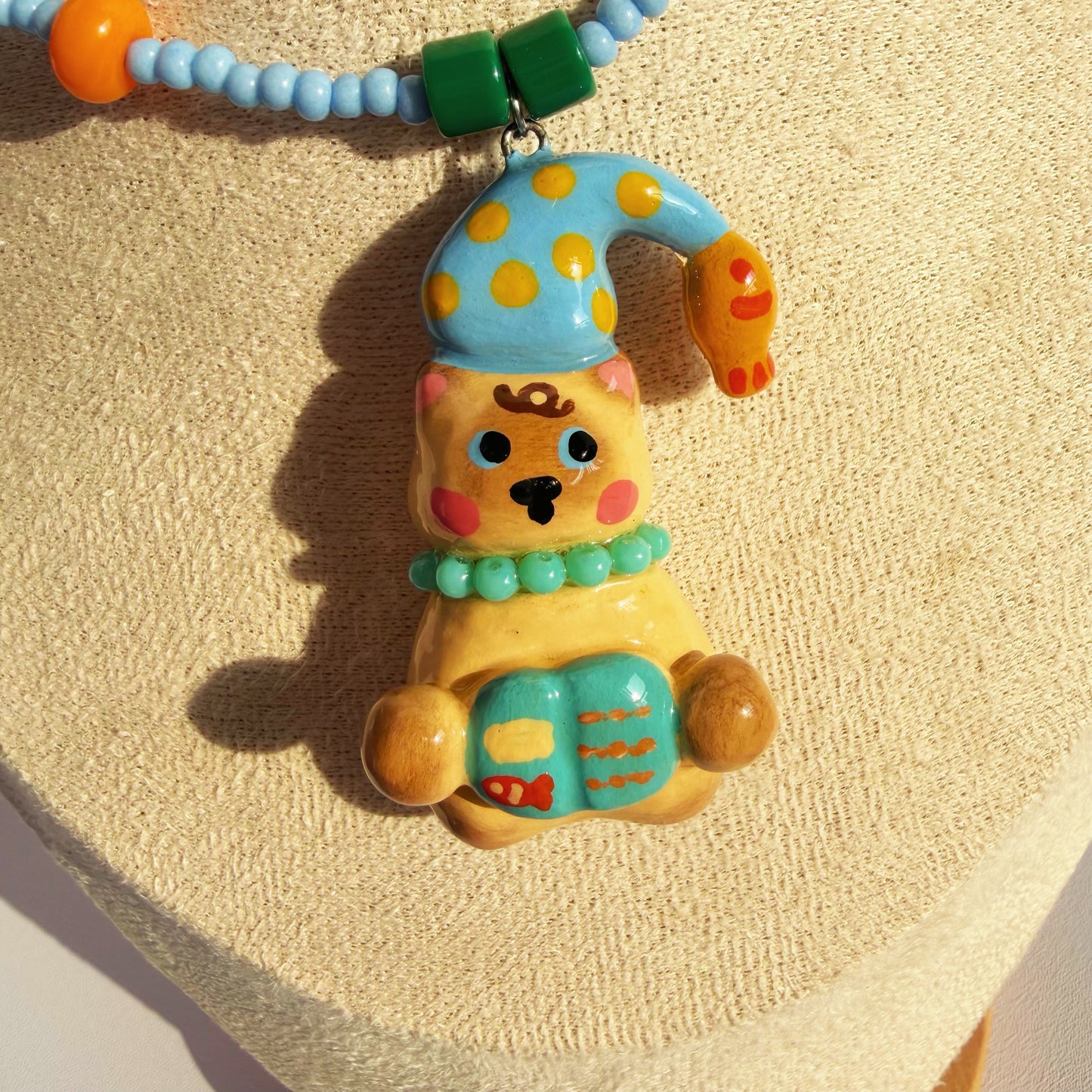 【One-off】Pajama Kitty Reading the Fish Book Necklace 🐠