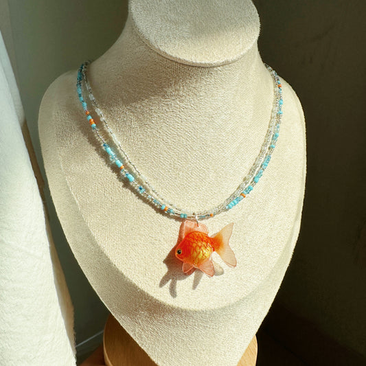 Red vs Black | Handmade Goldfish Beaded Necklace