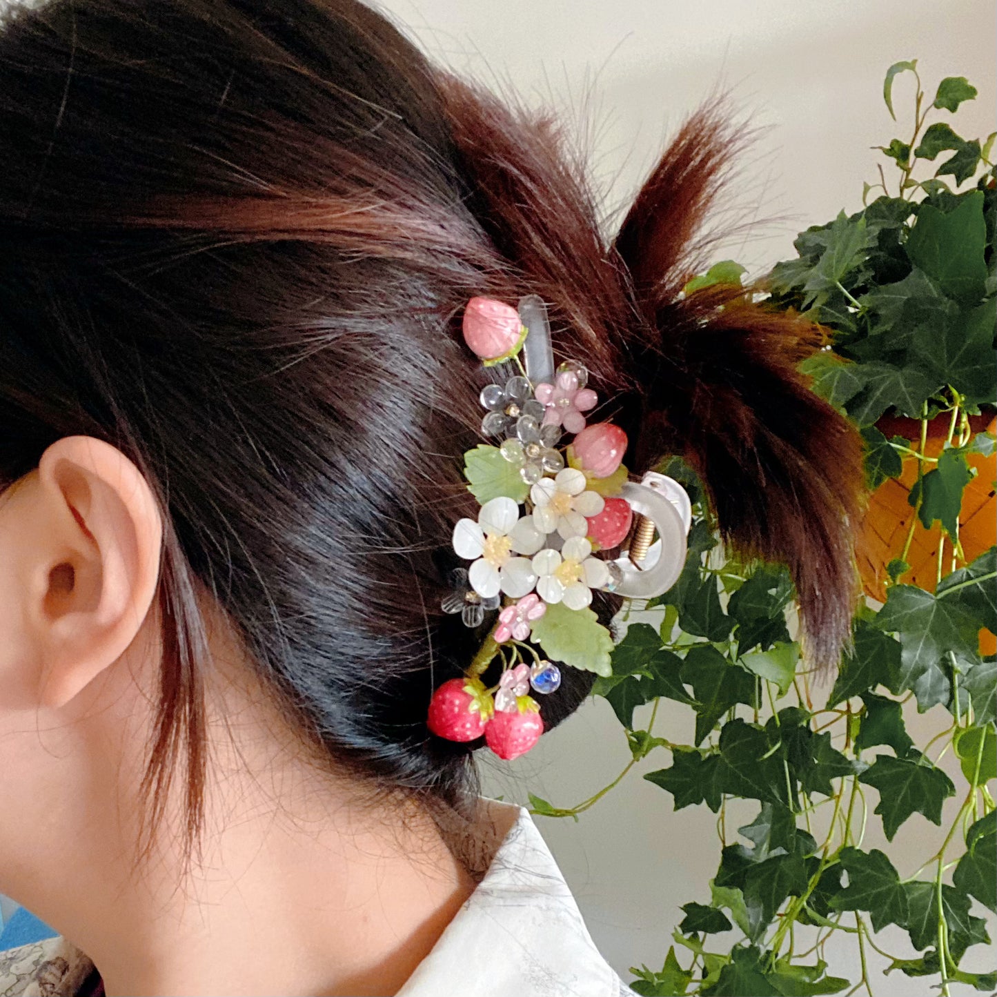 Strawberry Hair Claw