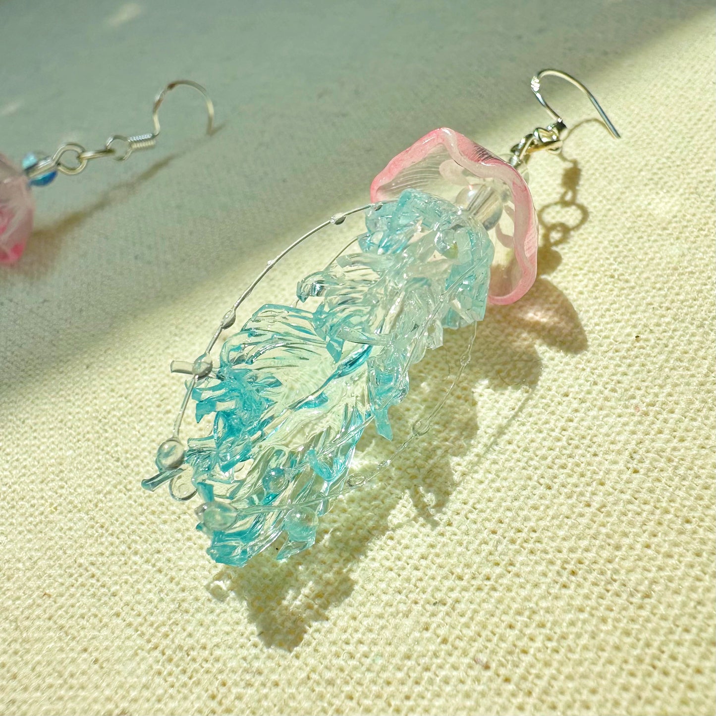 Handmade Transparent Pink Blue Jellyfish Earrings 💗