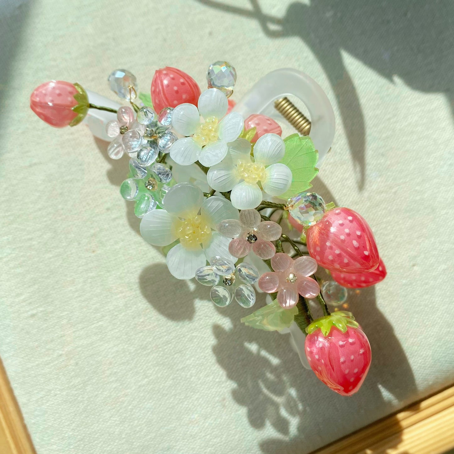 Strawberry Hair Claw