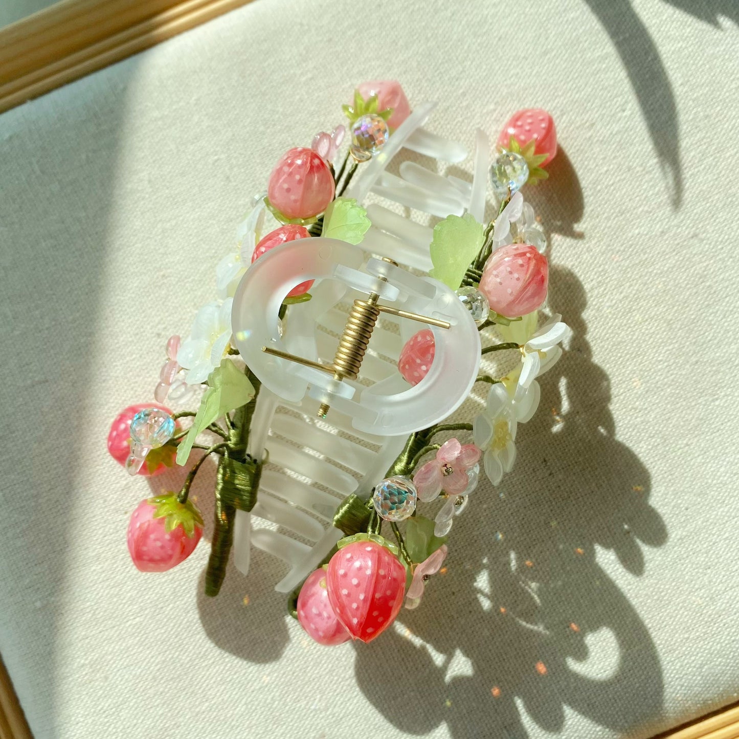 Strawberry Hair Claw