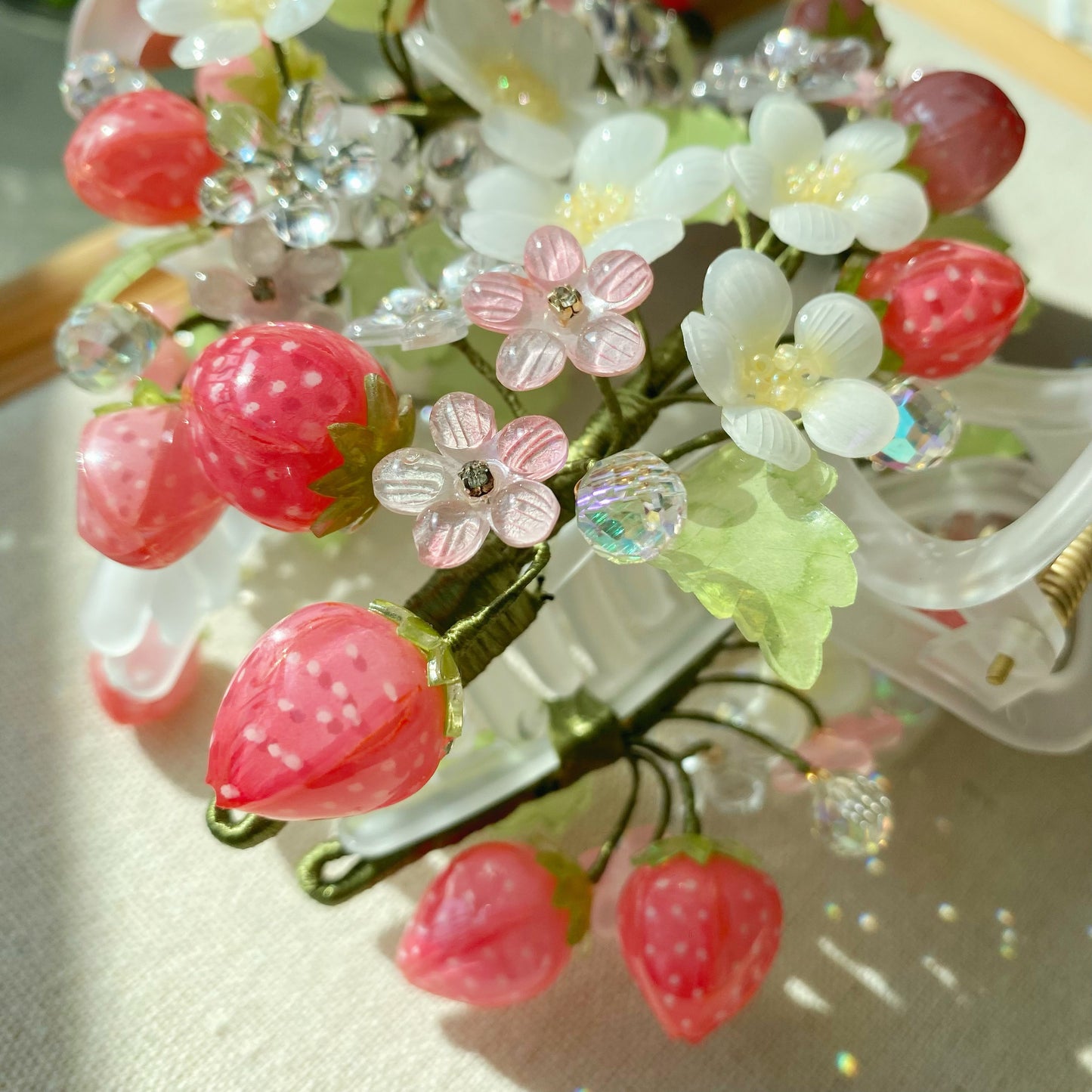 Strawberry Hair Claw